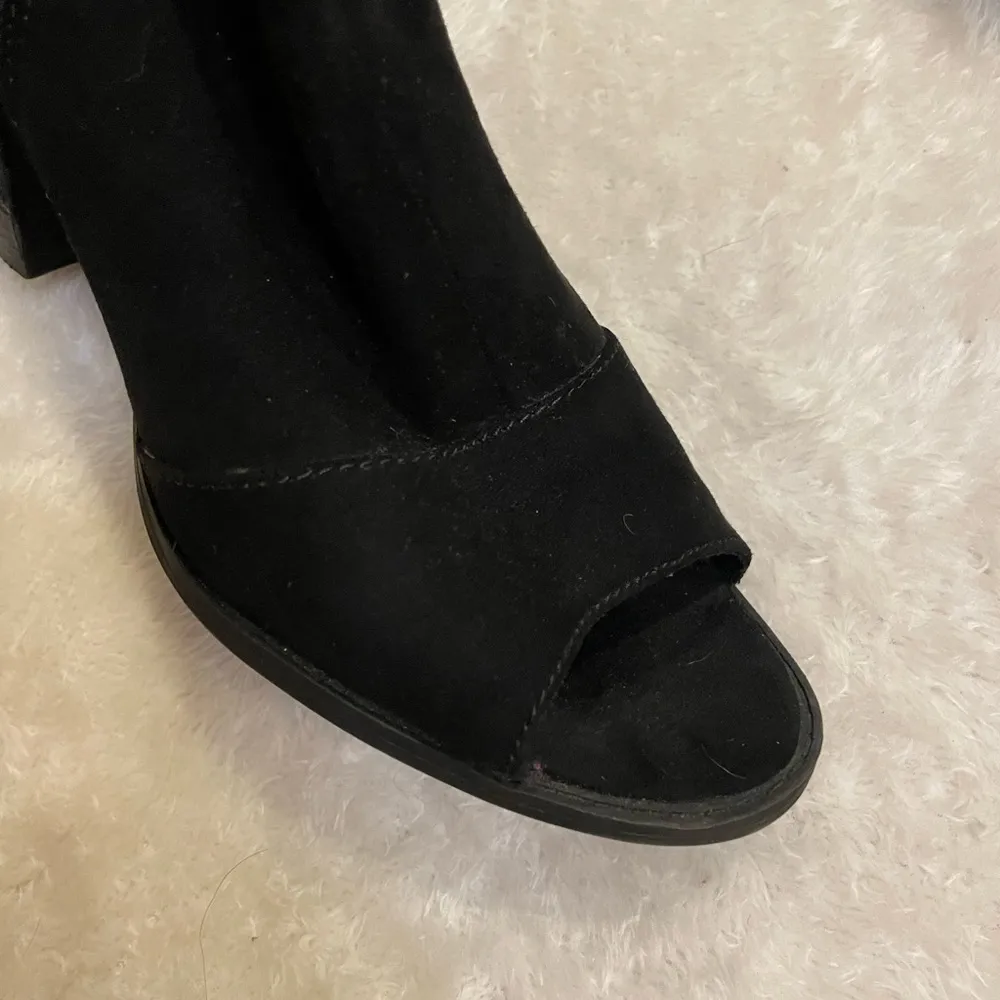 Mari A Black Suede Open Toe Zipper Ankle Booties Size 7.5 - Image 8