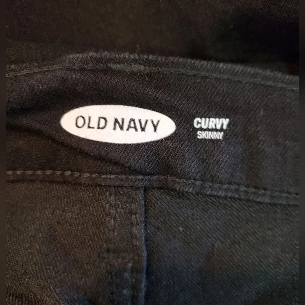 Old Navy  Black Skinny Jeans - Image 4