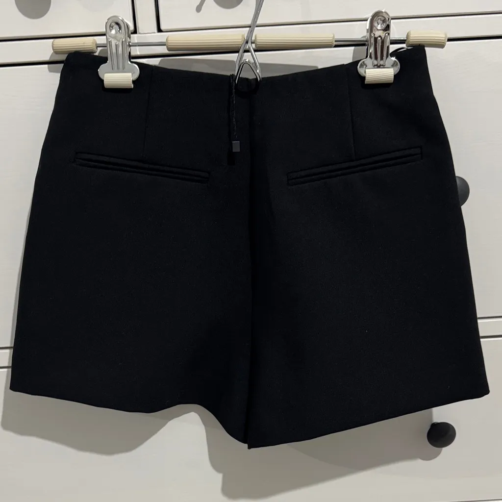 ZARA  High Waist Black Women's Shorts - Image 2