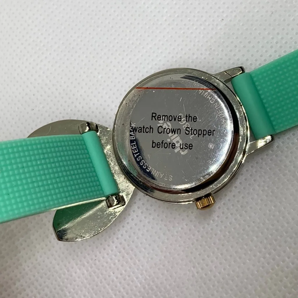 Claires Bunny shaped case girls/women wrist Watch gold tone 28mm running - Image 6