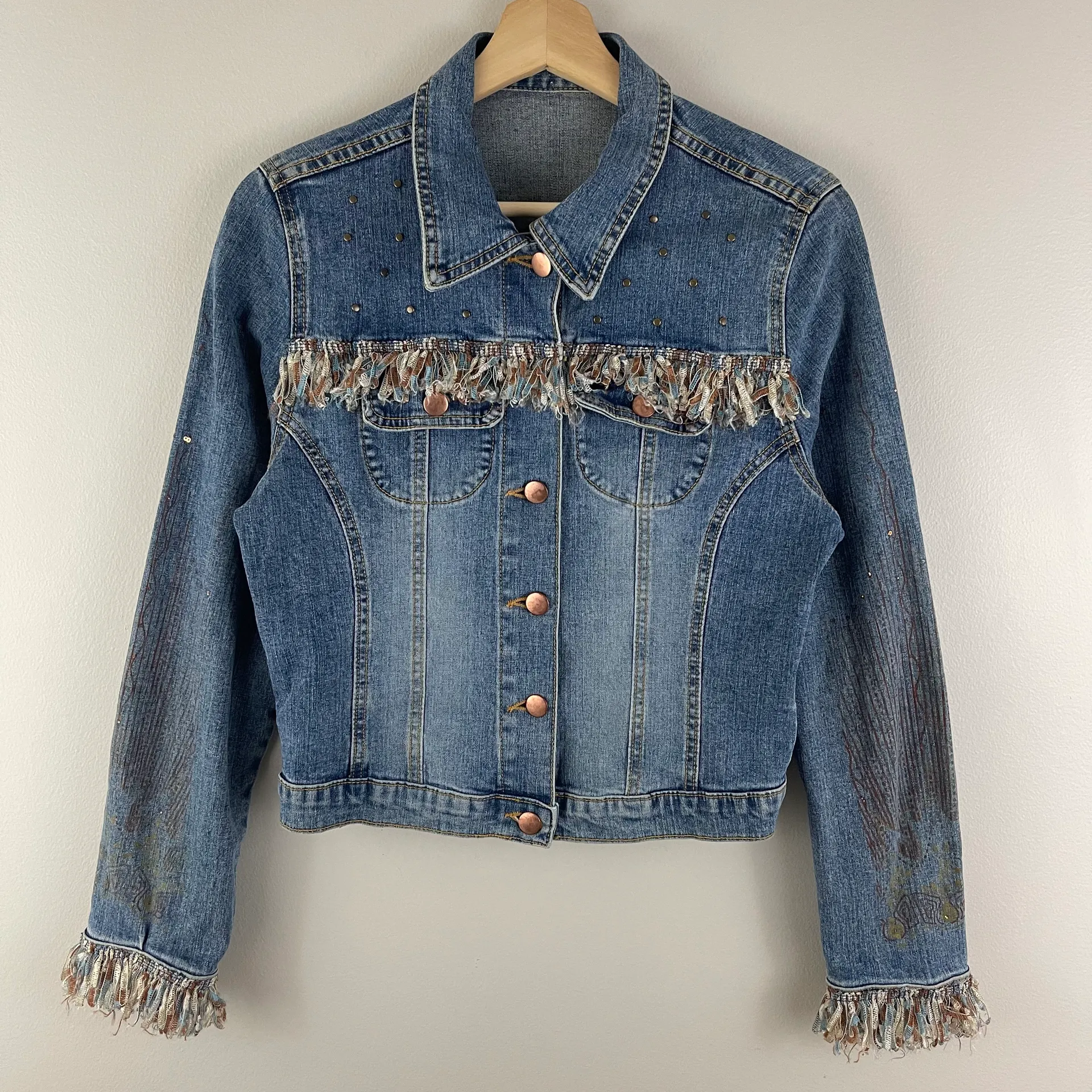 Vintage Y2K Light Wash Faded Denim Multicolor Fabric Fringe Graphic Jean Jacket Blue - Image 1