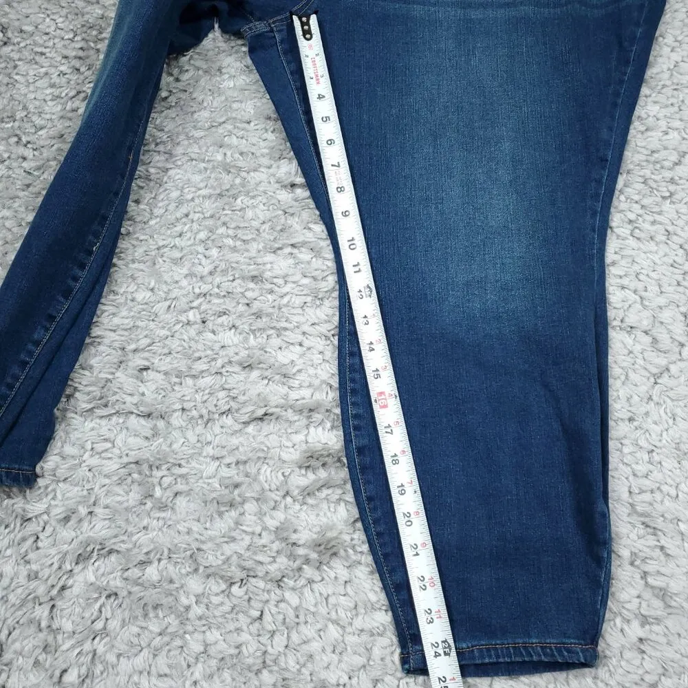 Logo By Lori Goldstein Pull On Legging Jeans Size 32WP Petite Dark Wash Blue - Image 9