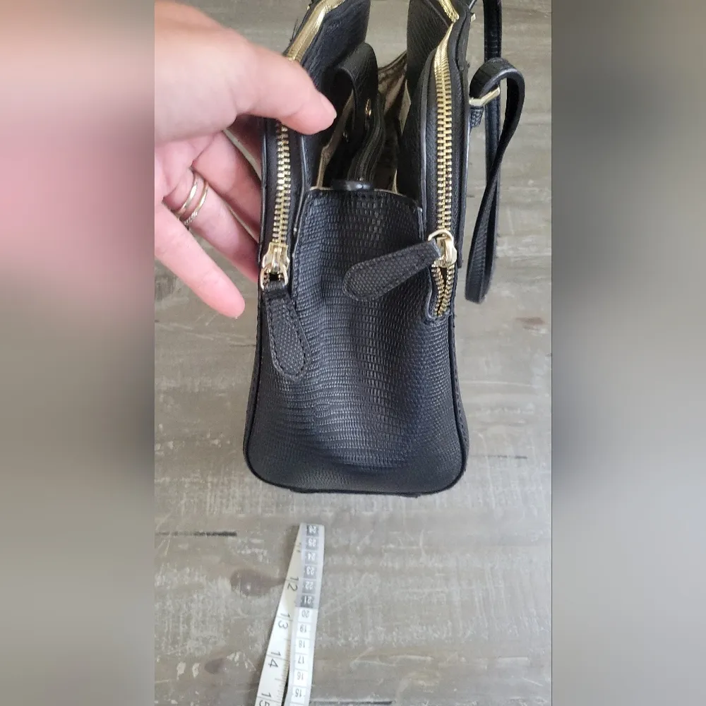 Guess Black Shoulder Bag - Image 5