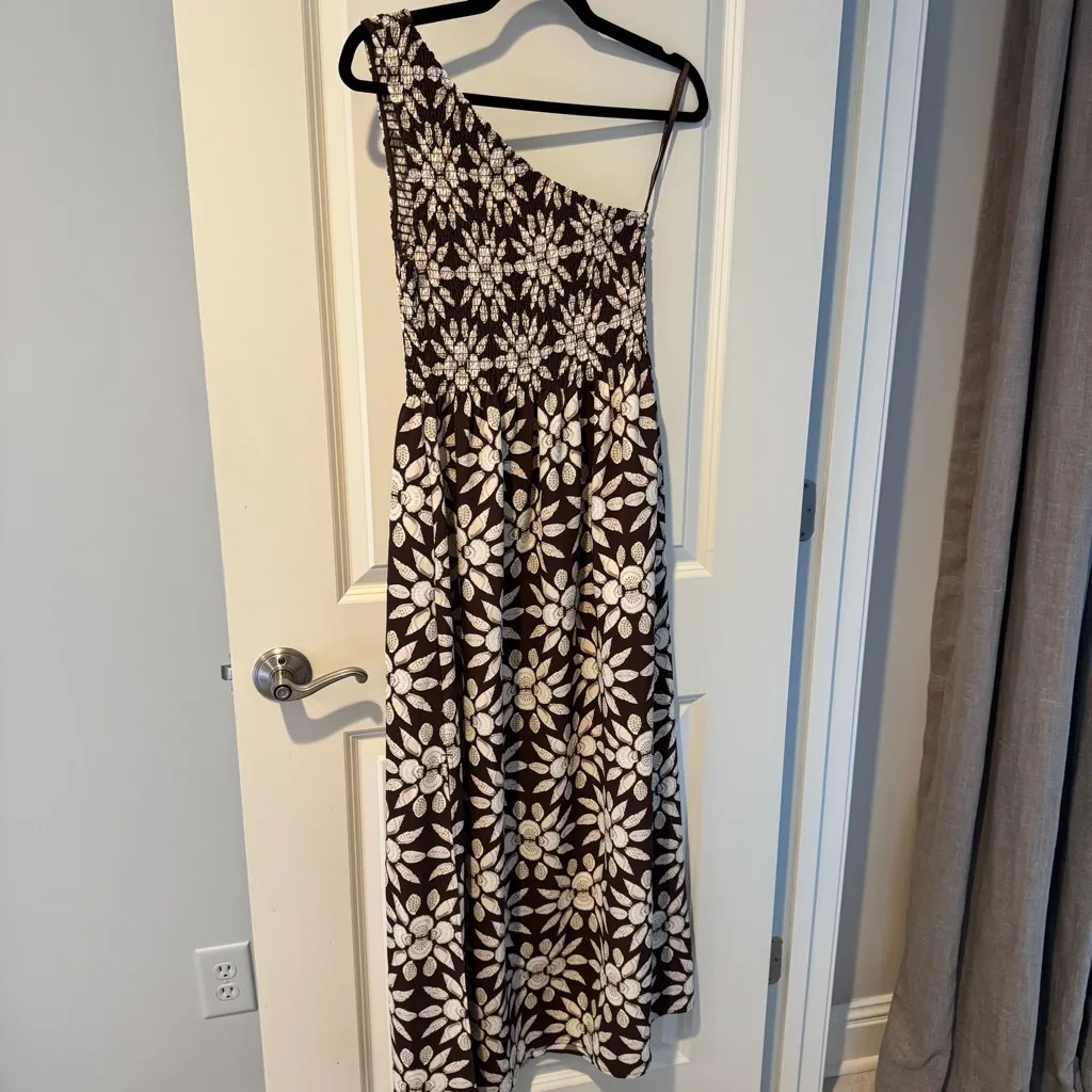 Hill House Home Thea Chocolate Brown Floral Shell One-Shoulder Dress | S - Image 8