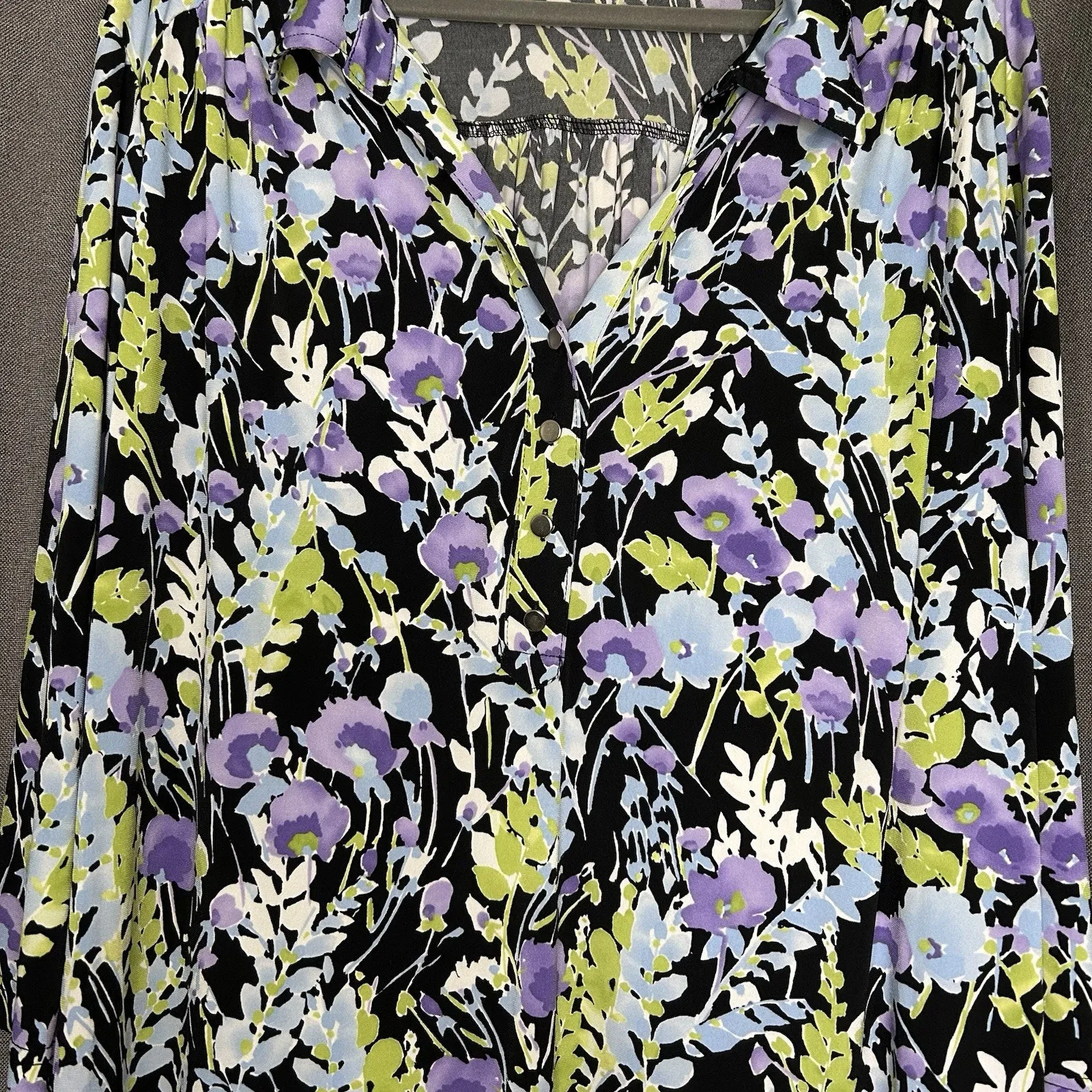 Covington Women’s SZ‎ 24-26 Multicolor Floral V-Neck 3/4 Sleeve Blouse - Image 3