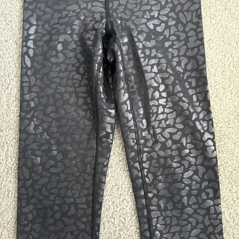 IVL Collective Chi Chi active leggings black in black leopard print sheen size 2 - Image 9
