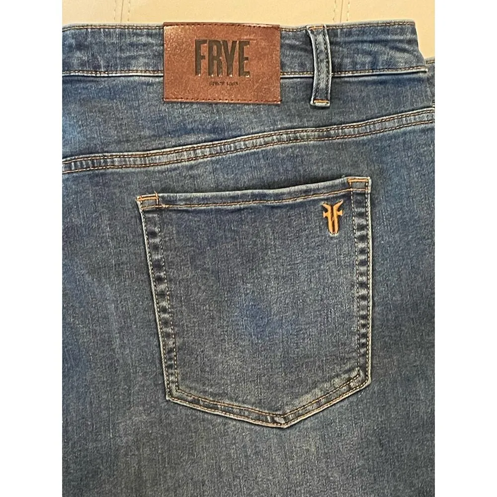 Frye Mid-Rise Split Hem Flare Denim Blue Jean size 22W - Image 5