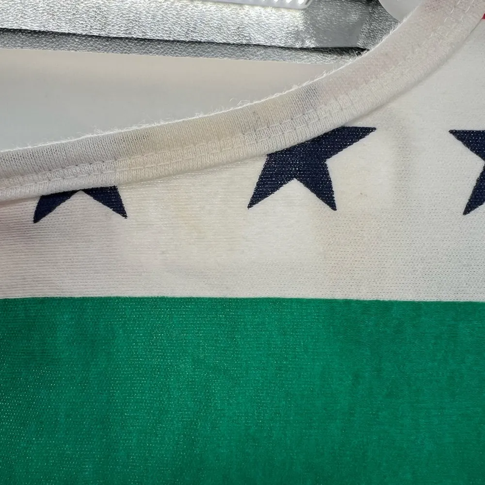 Huntington Ridge vintage v neck t - Image 6