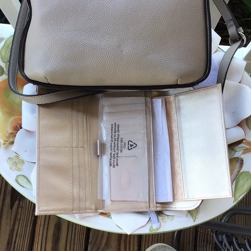 Dana Buchman Crossbody with matching Wallet / check book - Image 6