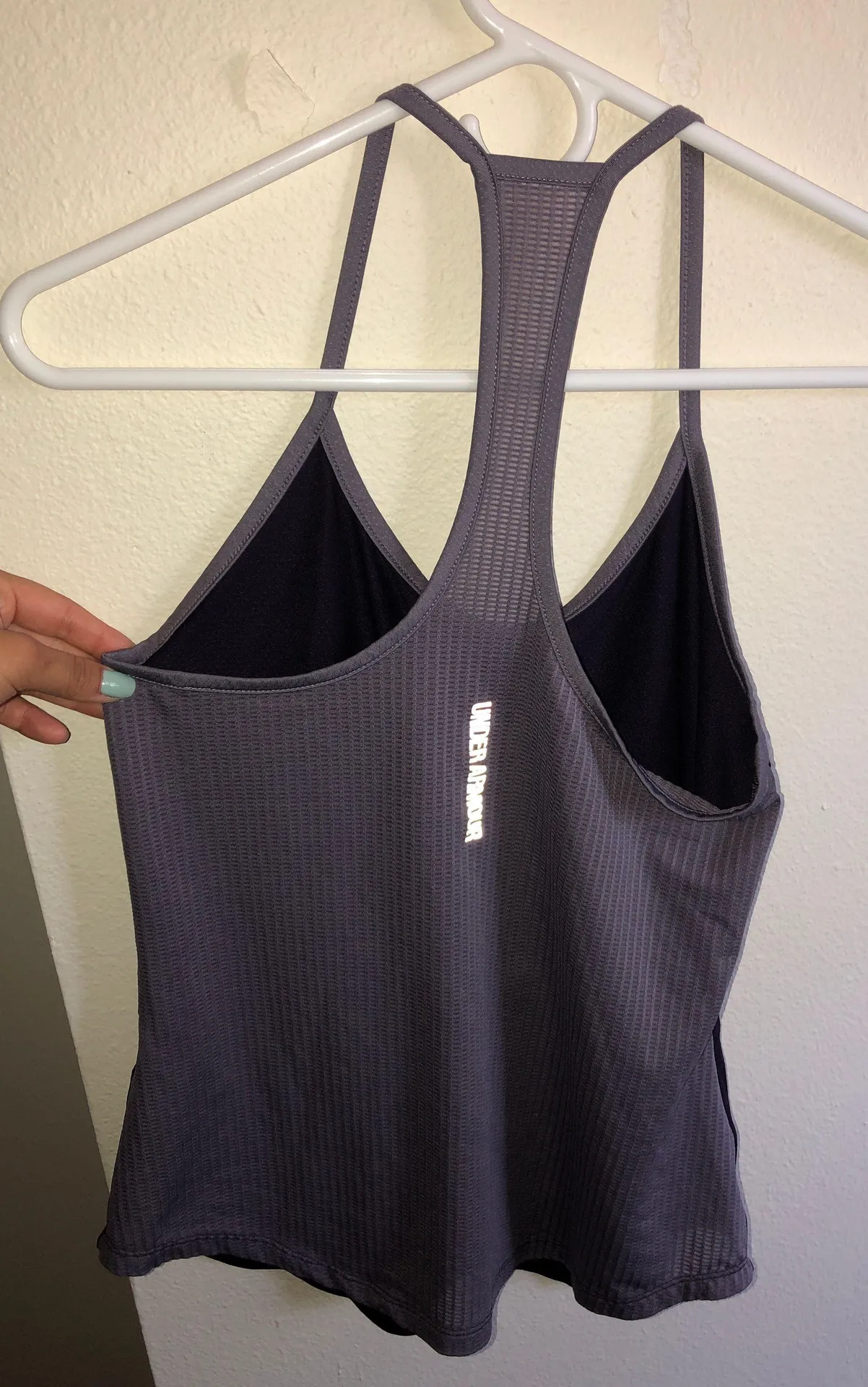 Under Armour Workout Tank Top - Image 2