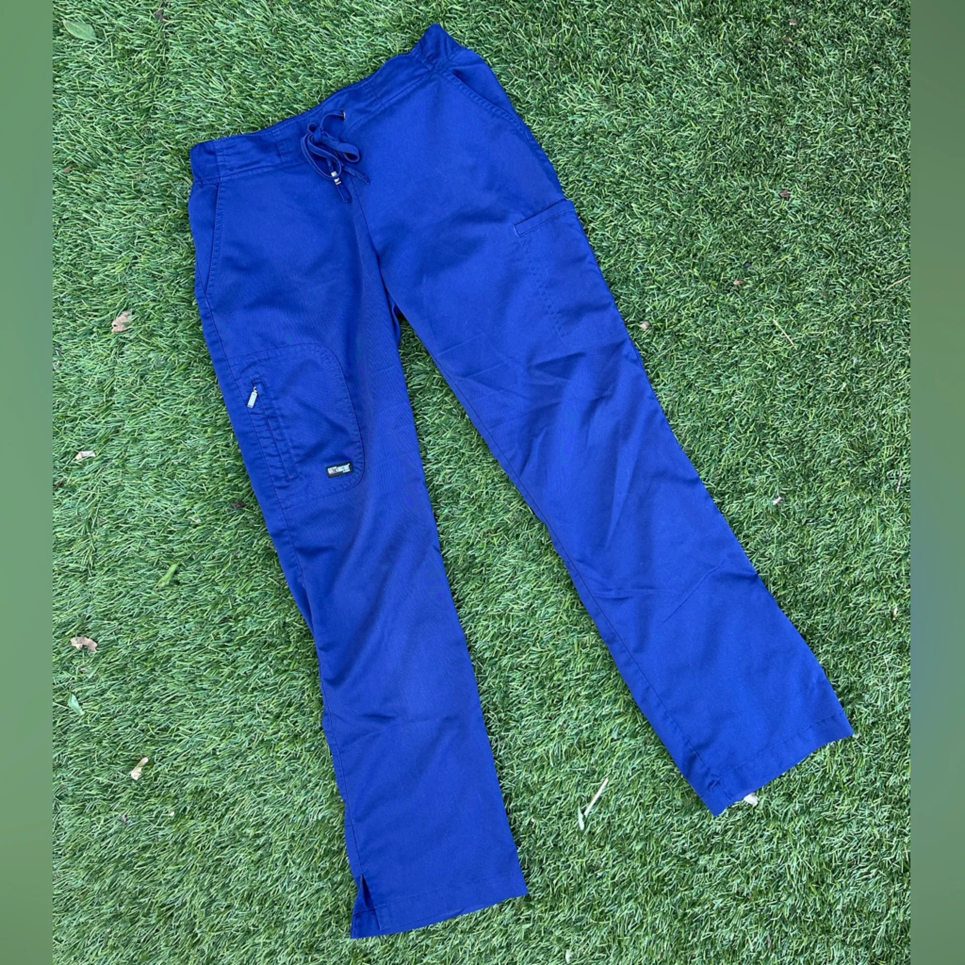 GREY'S ANATOMY™ BY BARCO CLASSIC  MIA 6-POCKET LOW-RISE STRAIGHT LEG SCRUB PANT - Image 2