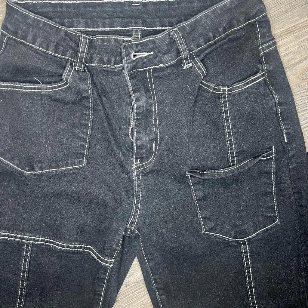 beautiful black jeans with spectacular design size L - Image 4