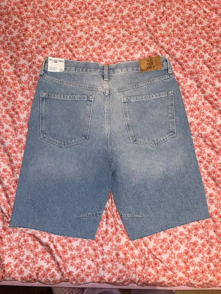 Free People NWT  Ghost Town High Rise Long Short - Image 6