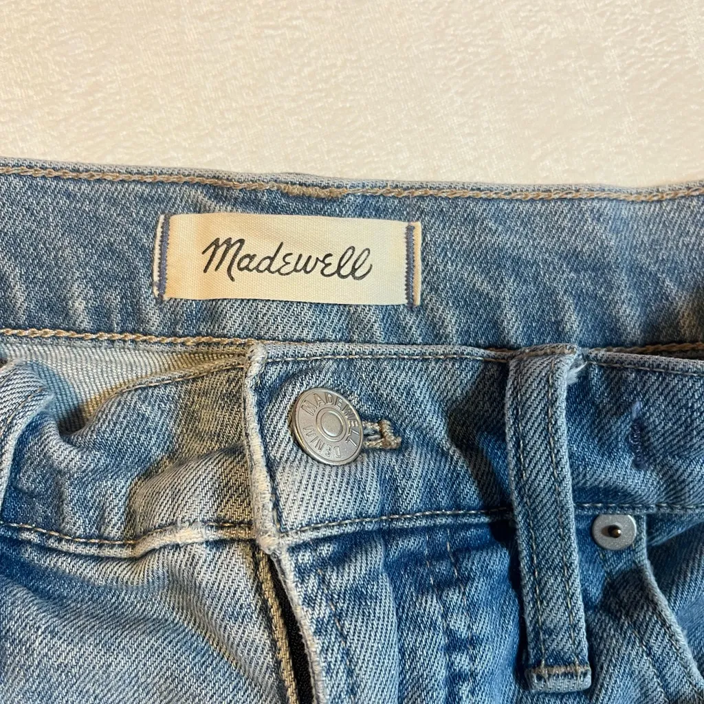 Democracy Cream Ribbed V-Neck Top - Image 9