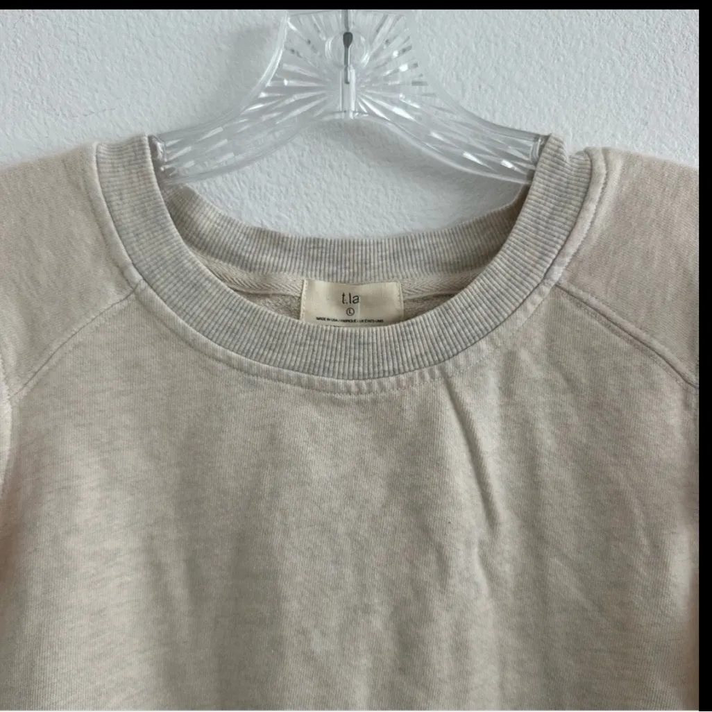 Anthropologie t.la Flutter Sleeve Cutoff Top Size: L - Image 2