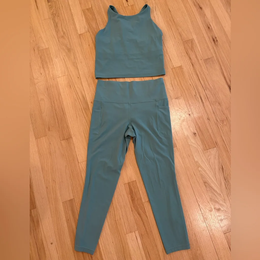 Athleta Activewear Set - Image 4