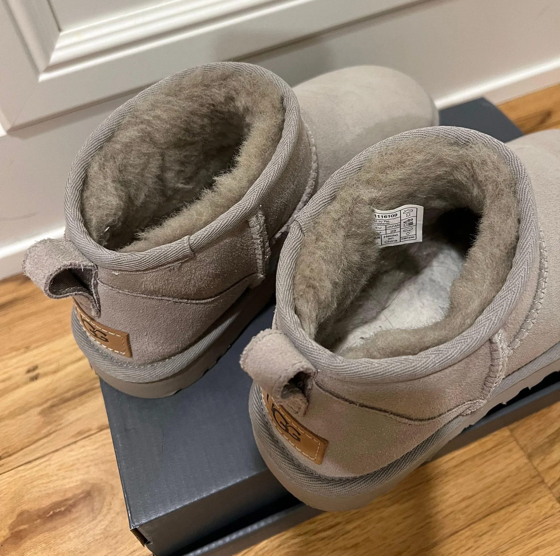 Classic Ultra Minis Pale Smoke - Image 3