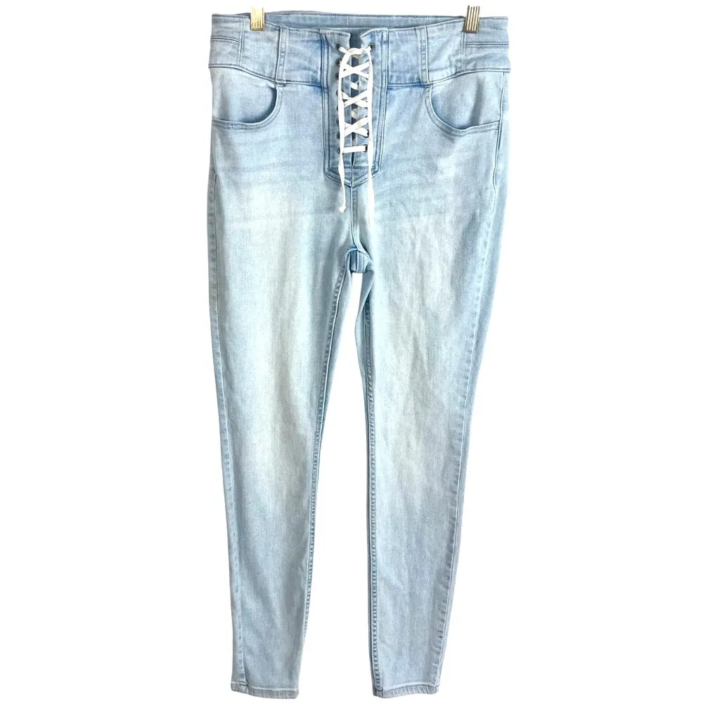 We The Free CRVY Lovers Knot Light Denim Lace-Up Jeans 28 Skinny High-Waisted - Image 2