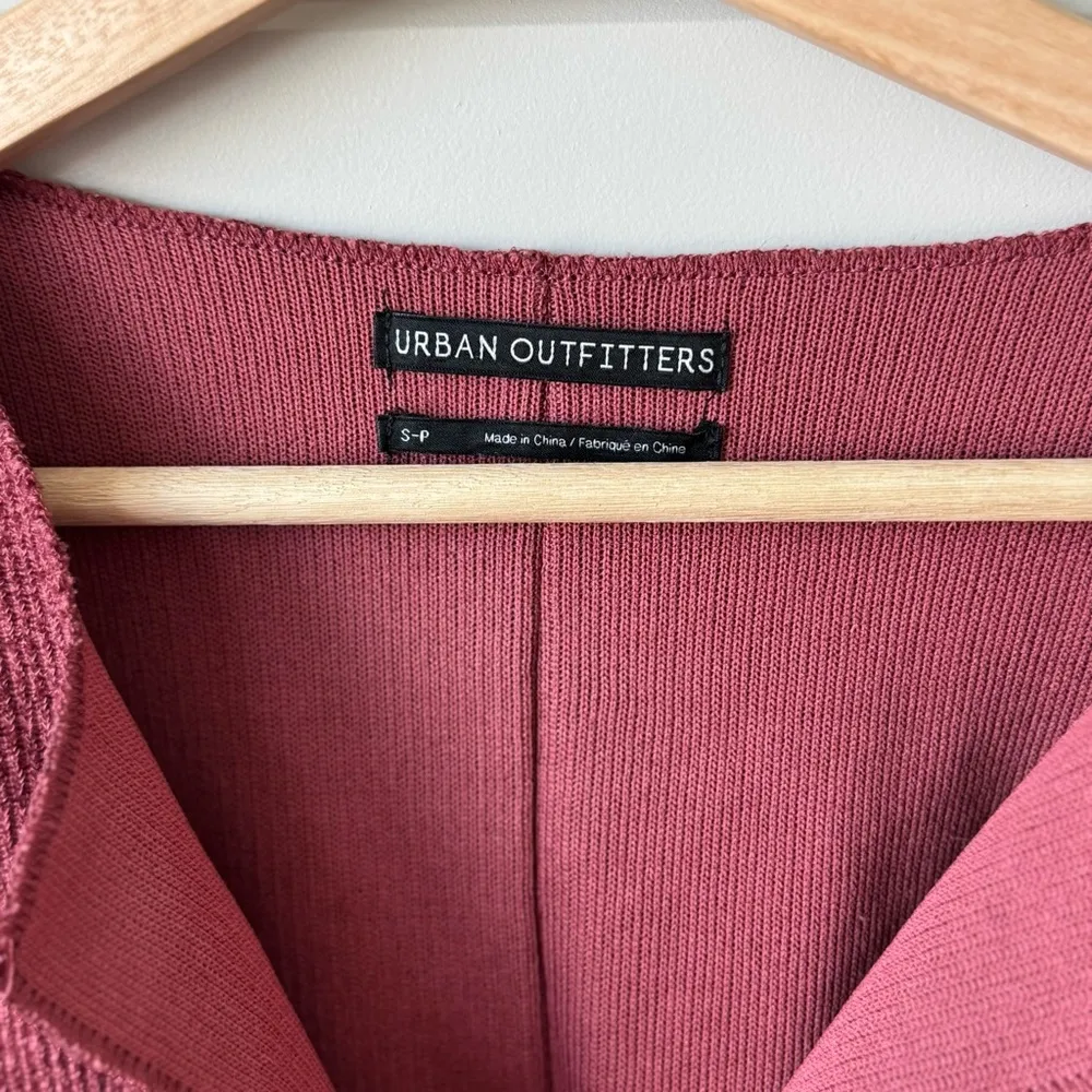 Urban Outfitters Jax Inside Out Notch Maroon Long Sleeve V-Neck Sweater Small - Image 5