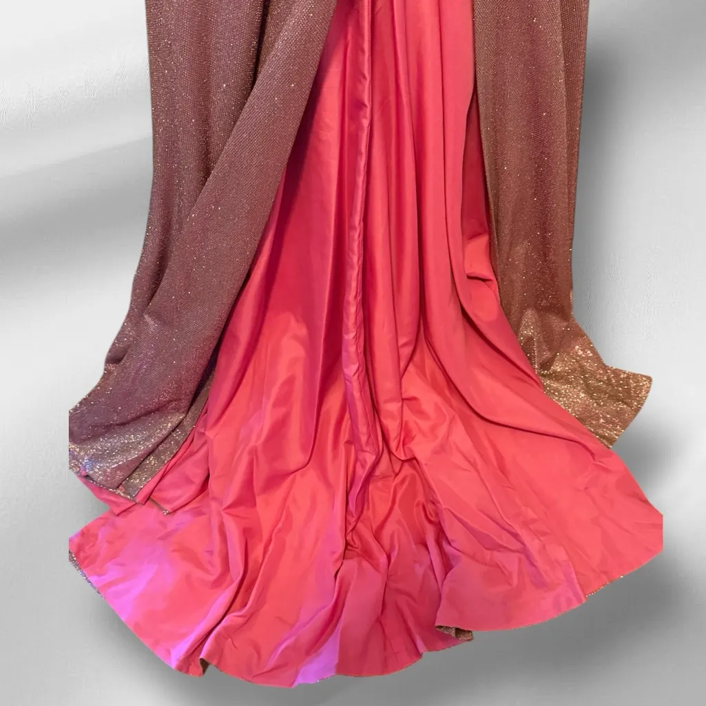 Sherri Hill  Metallic Layered Dress‎ with Train - Image 5