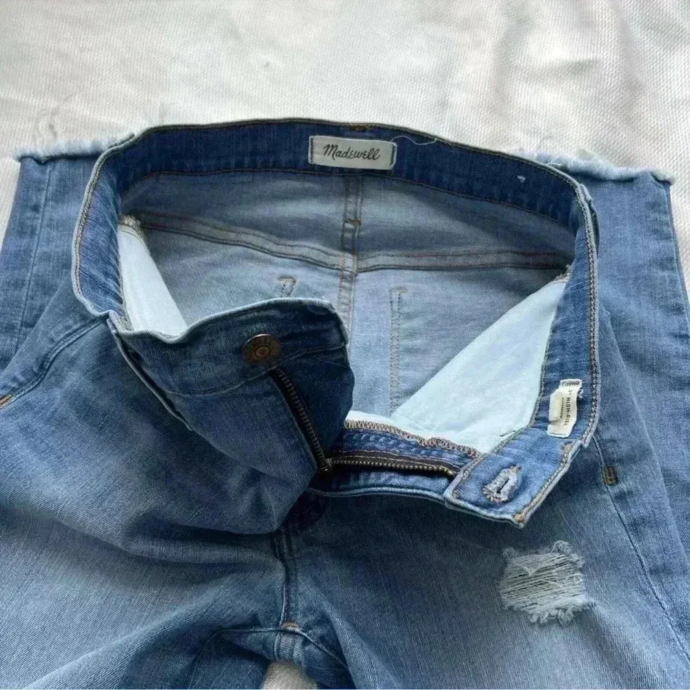 Madewell 9" High-Rise Skinny Jeans in Ontario Wash: Distressed-Hem‎ Editi… - Image 10
