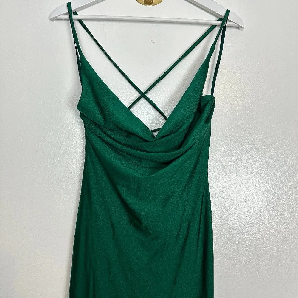 LA FEMME Cross Back Satin Jersey Trumpet Gown in Emerald Size US 4 - Image 4