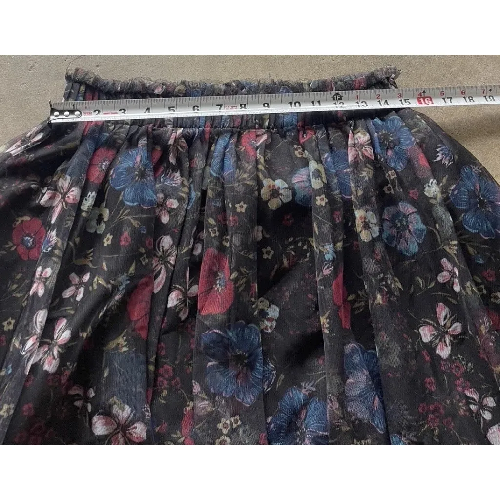 DIsney Snow White Black floral Tulle Skirt by Lauren Conrad Women’s Size M - Image 5