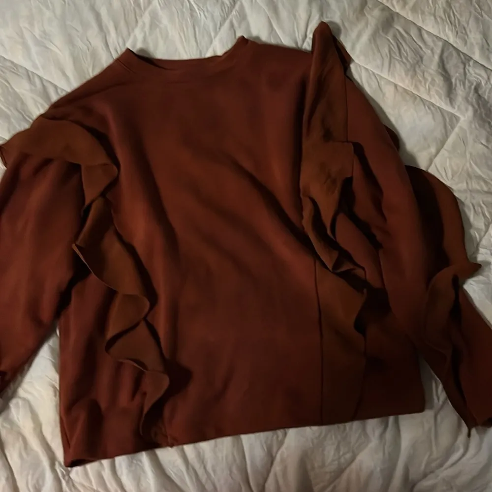 - Ruffle sleeve sweater - sz XS - Image 3