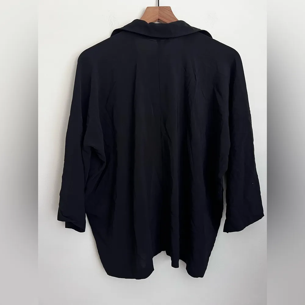 Vince black V neck blouse lightweight oversized S - Image 2
