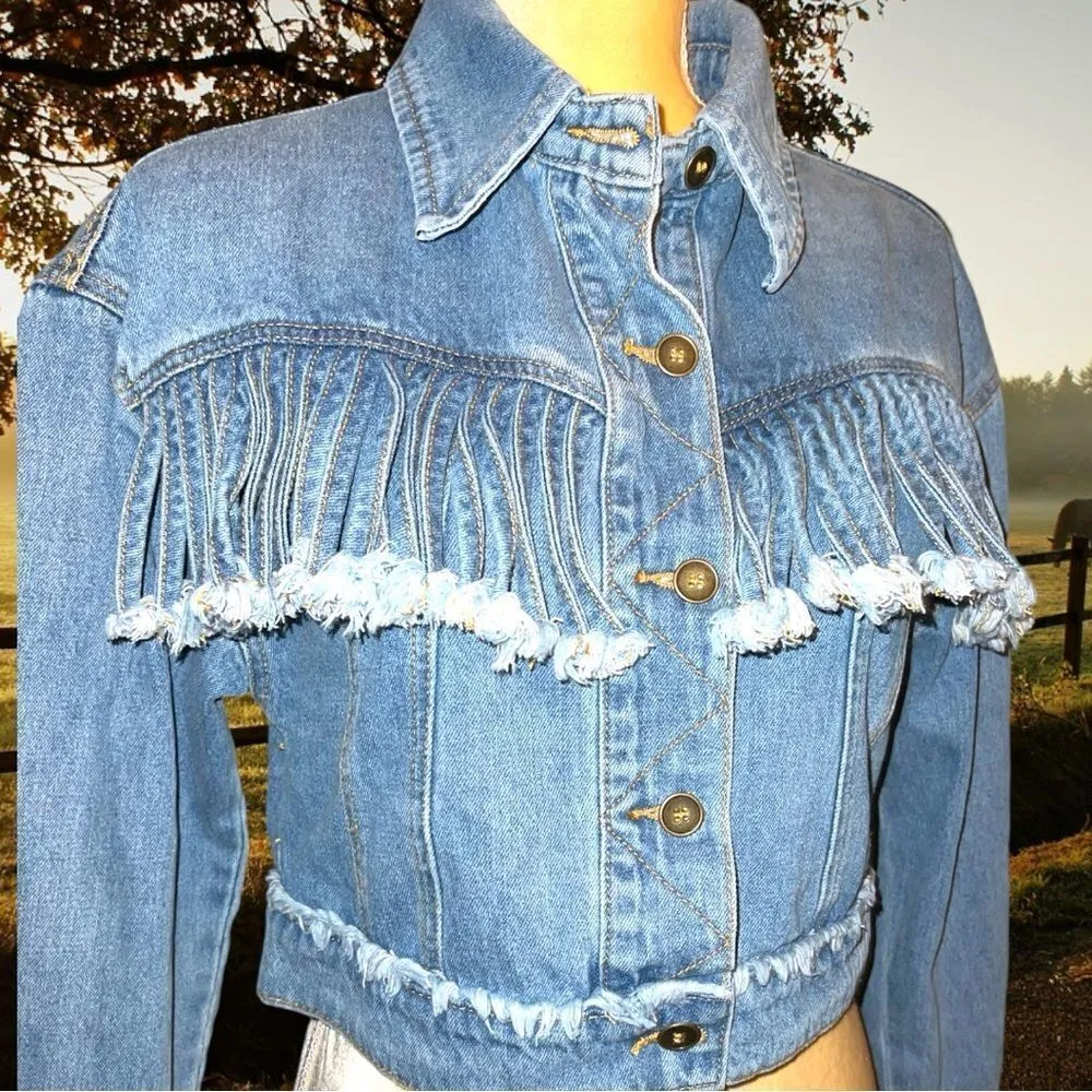 Wild Honey awesome cropped jean jacket with denim fringe design! New - Image 4