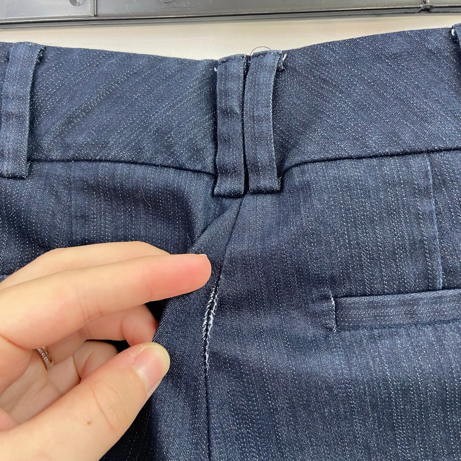 7th Avenue NY&CO Design Studio women's dark blue wide leg stretch cotton jeans Size 6 - Image 6