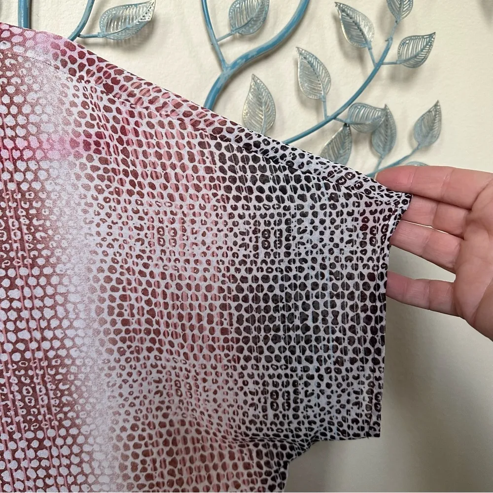 CAbi 240 V Neck Sheer "Cover Up Tee" Blouse Ombre Dot Print Boxy Top Sz XXS - Image 4