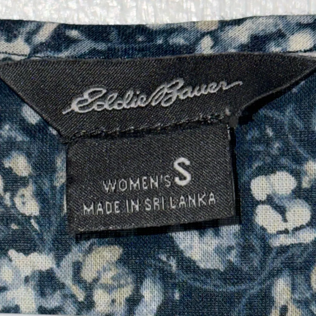 Eddie Bauer Cotton Short Sleeve Button Down Shirt Blue Floral Women’s Small S - Image 7