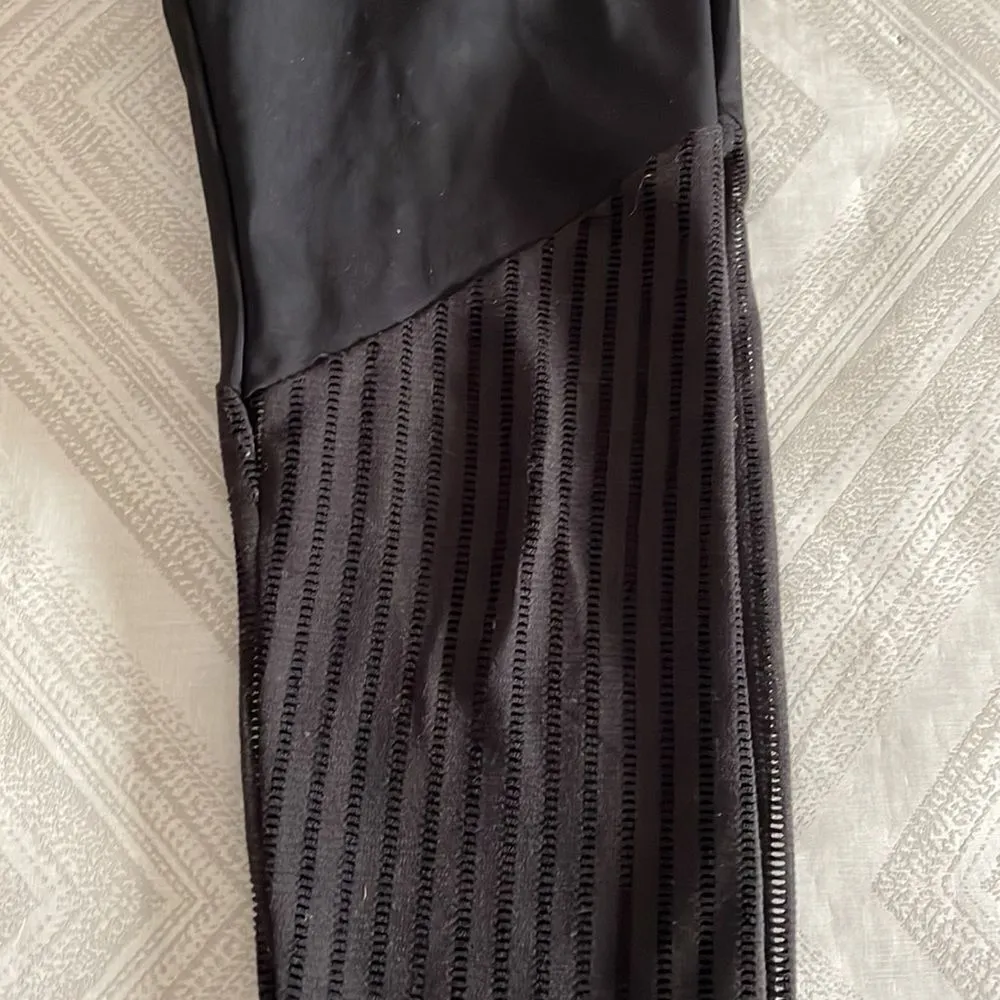 Strut This Black Mesh One-Size Leggings - Image 2