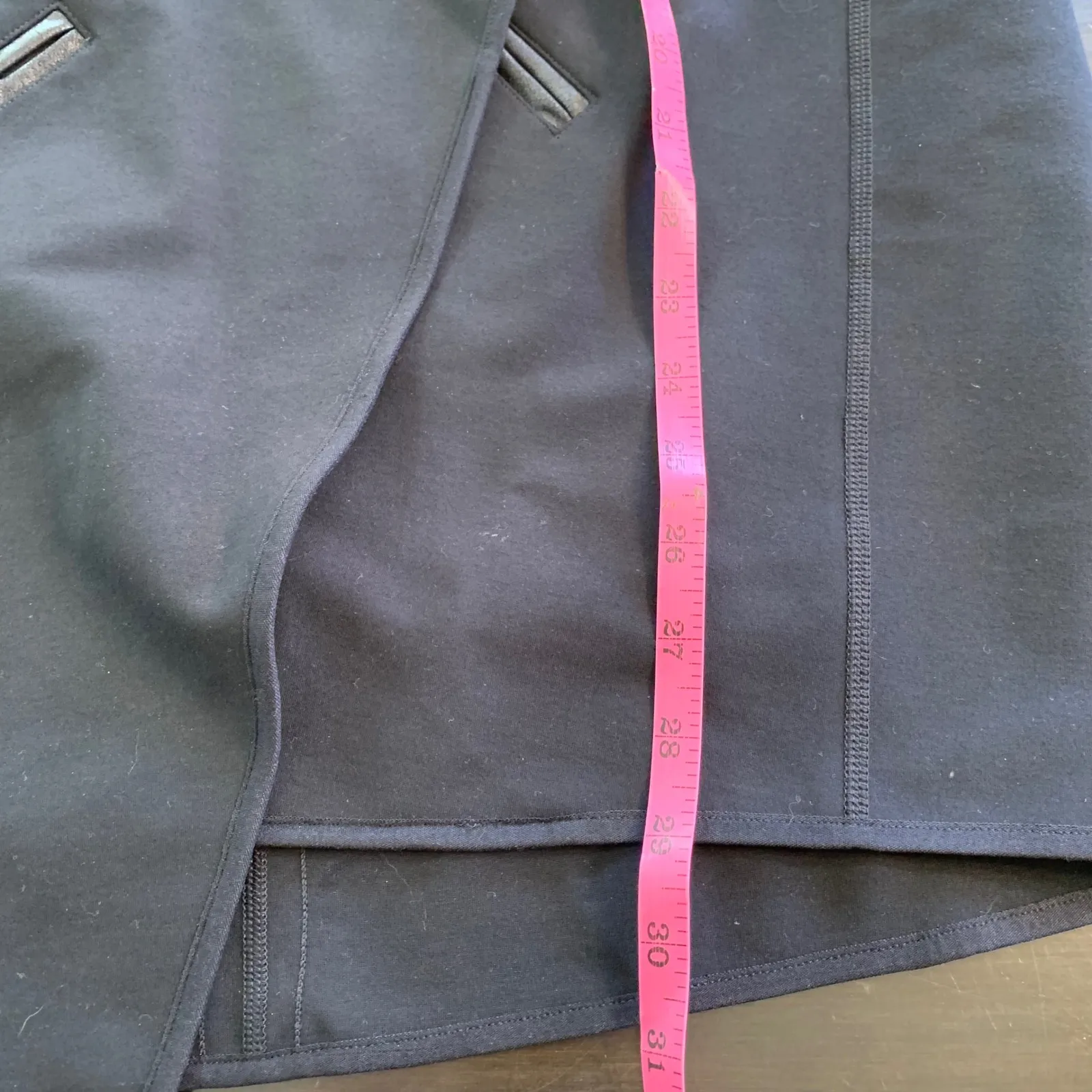 Spanx Black Wrap Drape Faux Leather Sleeve Statement Jacket Coat Size L / G‎ - Image 11