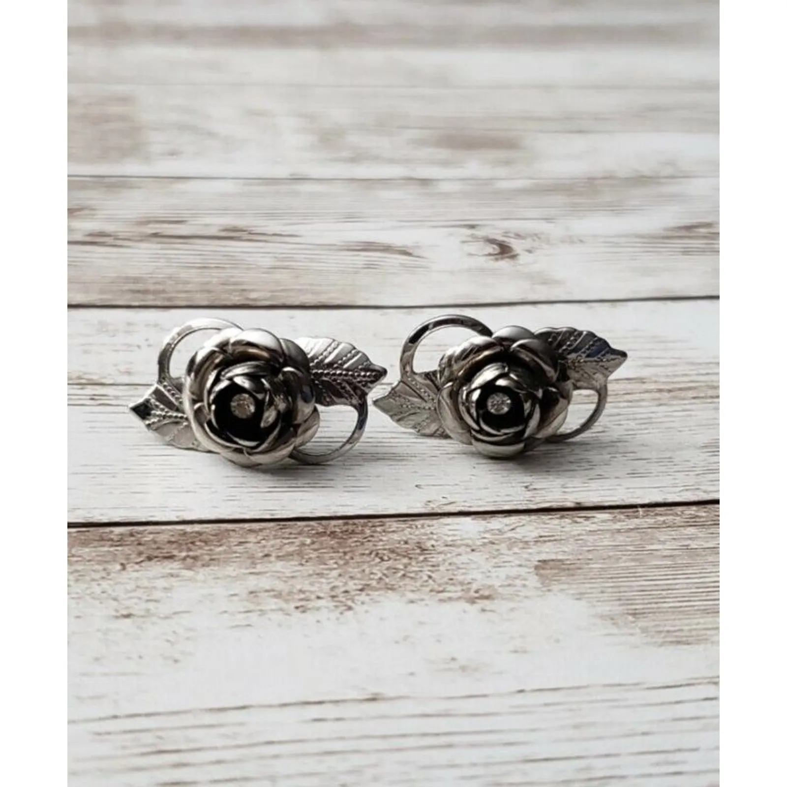 Vintage Screw On / Screw Back Earrings Fancy Rose & Leaves with Clear Gem Silver - Image 2