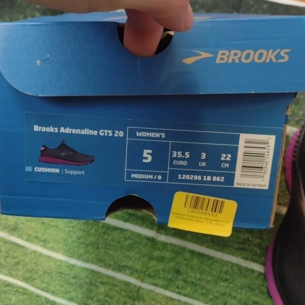 Brooks - adrenaline GTS 20 black purple size 5 - Image 2