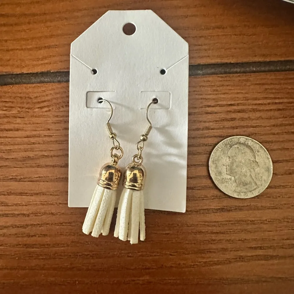 Chic Boho White Suede Tassel Earrings Gold Accents - Image 5