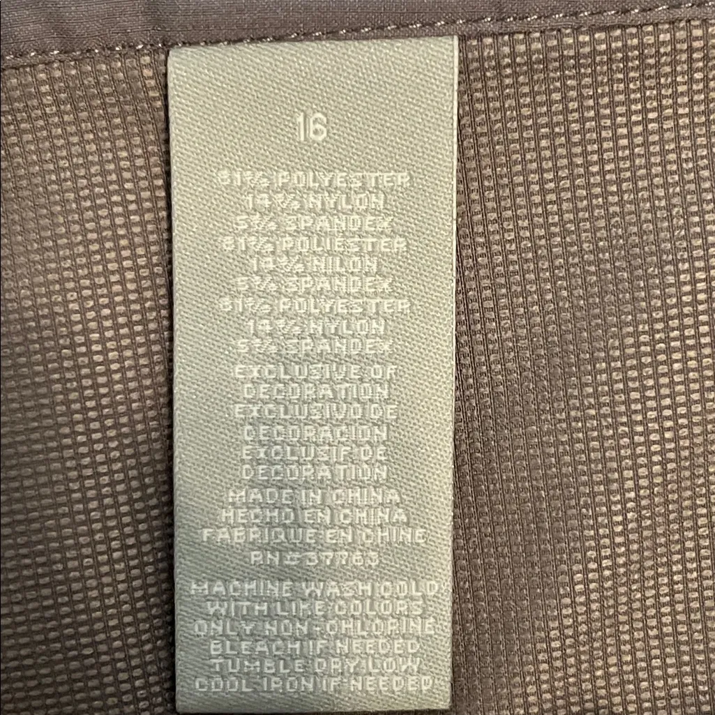 Callaway Women's Golf Shorts Gray Flat Front Polyester Slit Leg Size 16 - Image 5