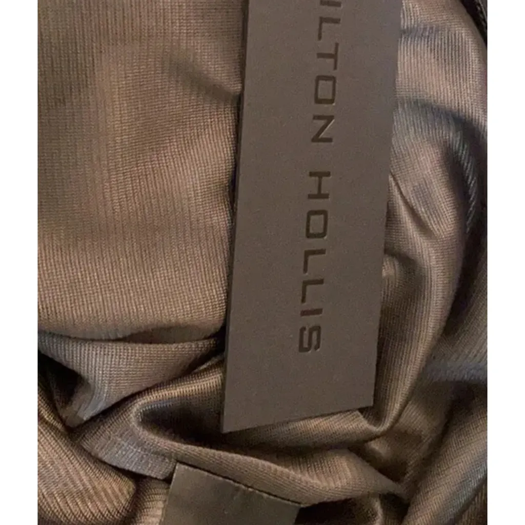 NWT HILTON HOLLIS GRAY FLORAL‎ MIDI
DRESS SIZE L $495 Size L - Image 6