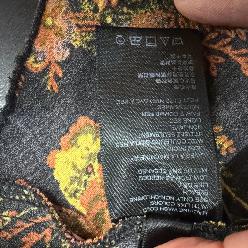 URBAN OUTFITTERS Wrap Front Tank Top Blouse Top Shirt Size Small Floral - Image 12