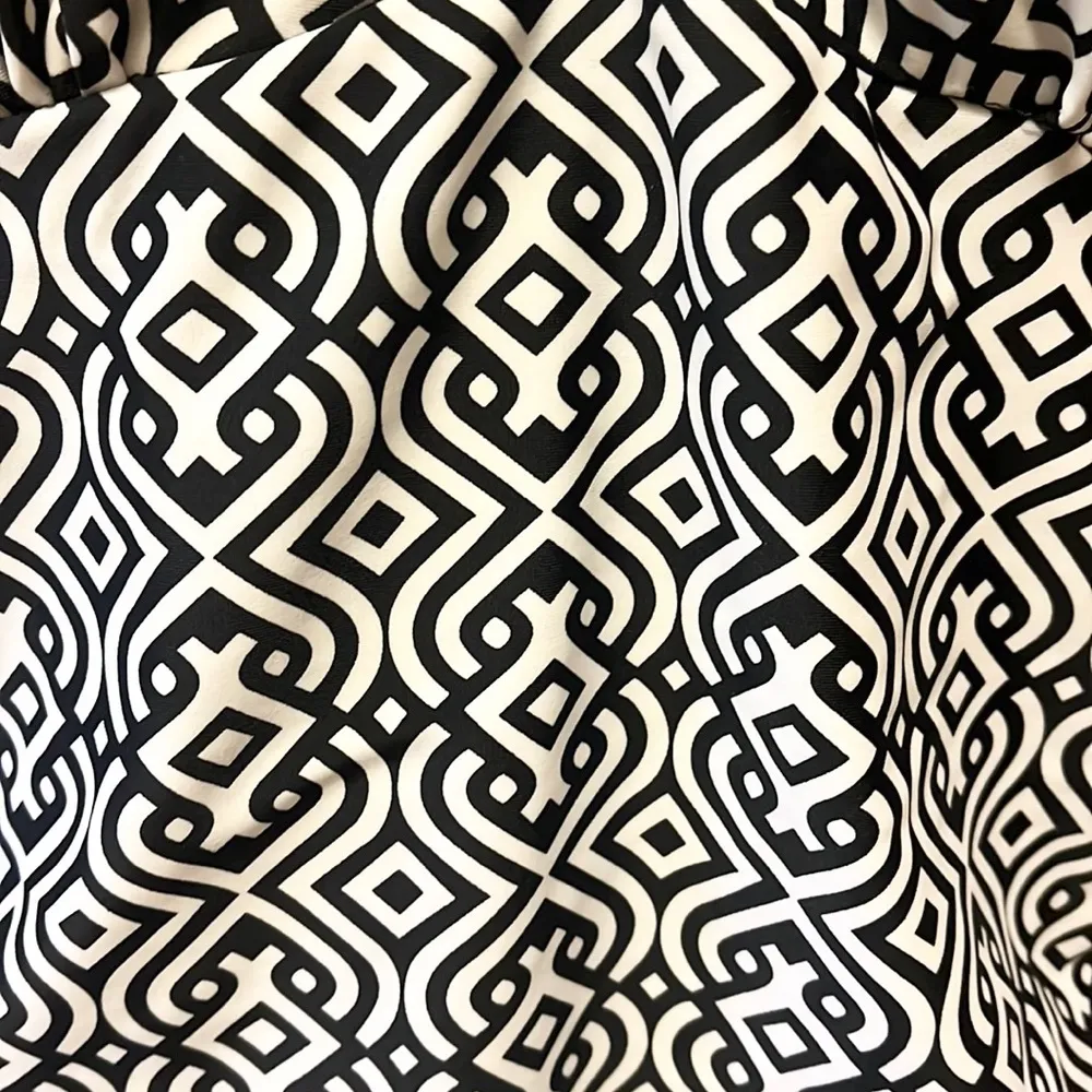 Tropical Escape Swimdress One Piece Swimsuit Swim Dress White Black 16 - Image 5