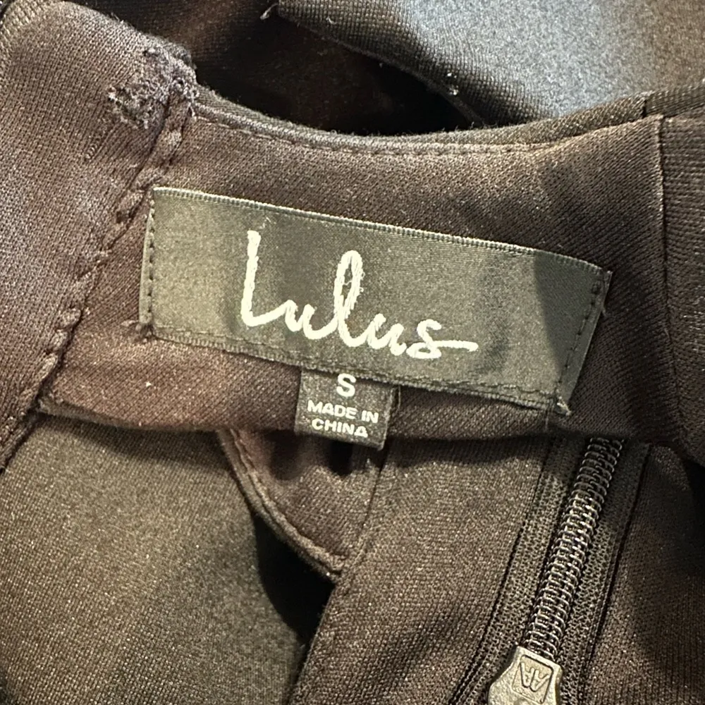 Lulus Cutout and About Skater Dress Black Sz. Small - Image 5