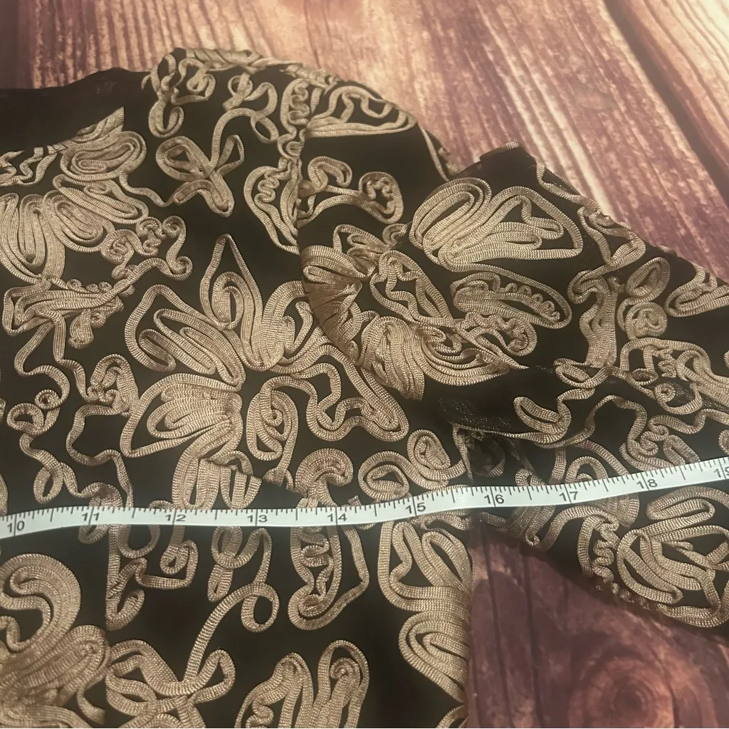 Women’s Alex Evenings Black Gold Formal Blouse Size Medium - Image 3