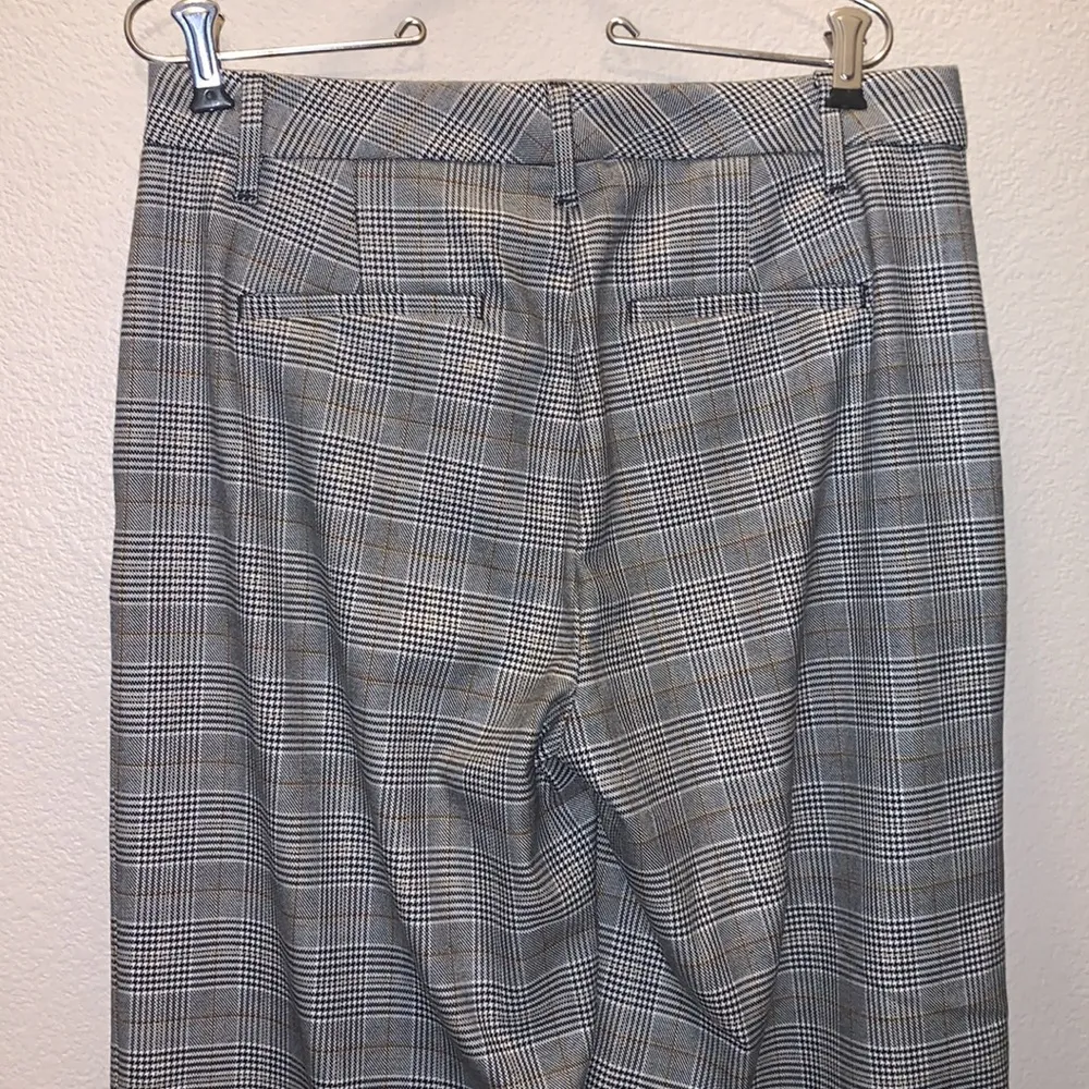 Banana Republic  grey plaid wide leg dress pants - Image 6