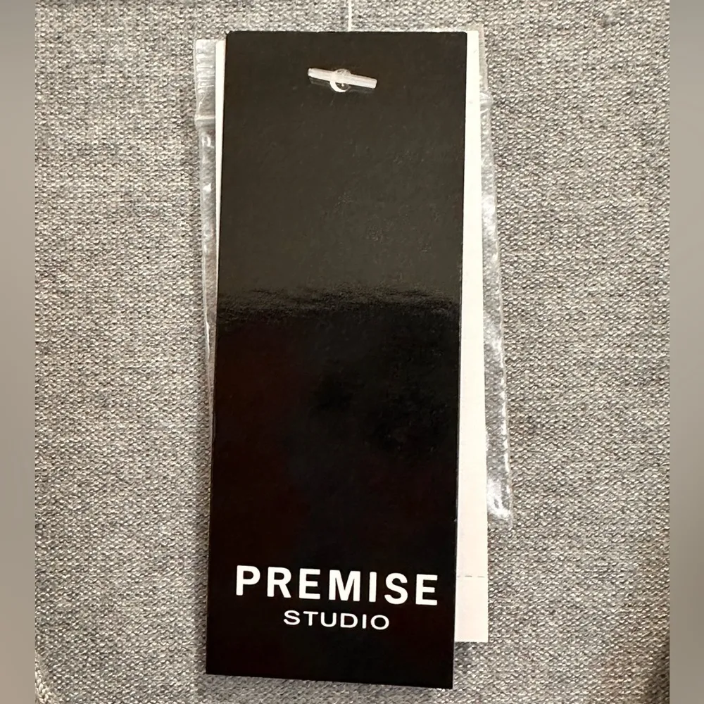 Premise Studio Cardigan Sweater Button Up Mist Gray Heather Medium Workwear Cozy - Image 8