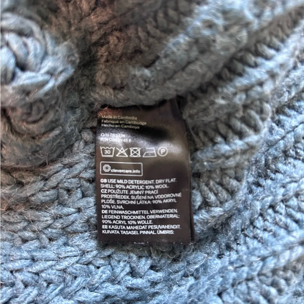 H&M Ribbed Mock Neck Chunky Knit Sweater - Medium - Image 4