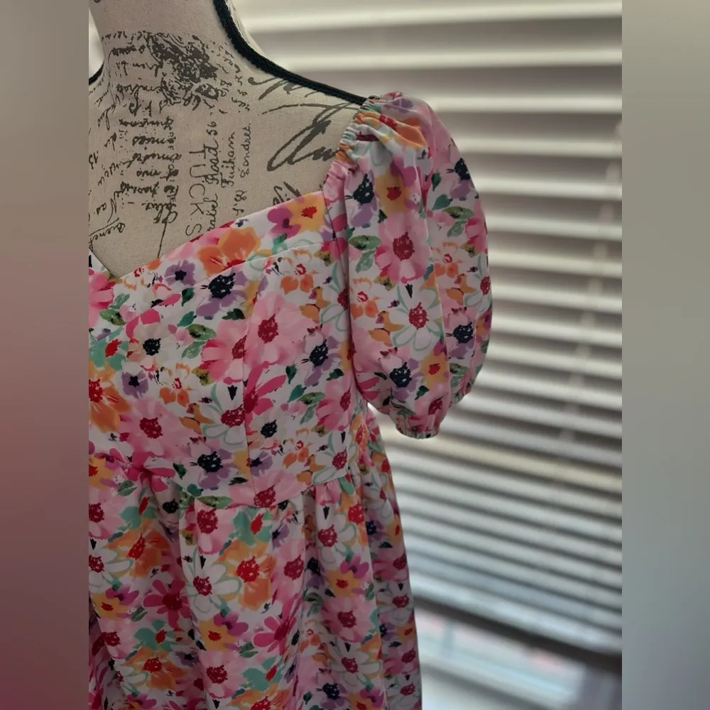 Floral Print Puff Sleeve Top - Image 3