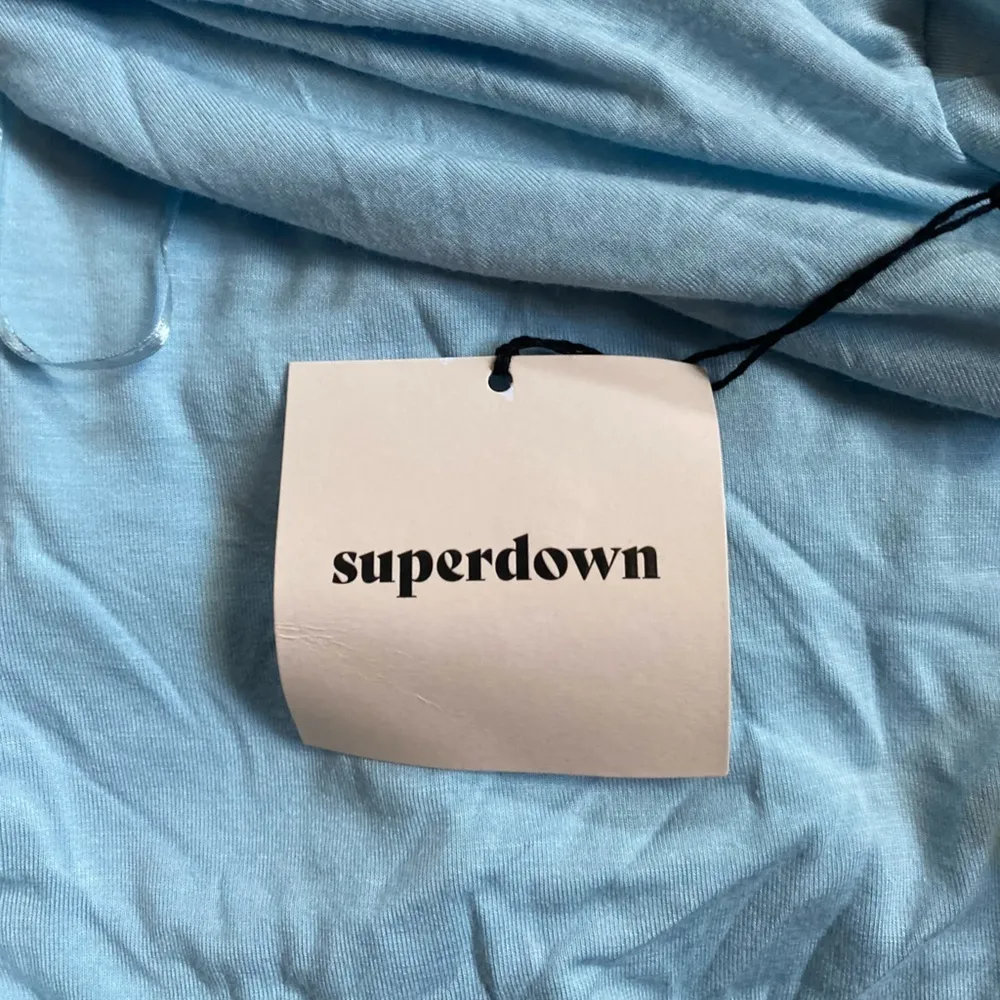 Superdown Magda Off Shoulder Wrap Top - Image 8