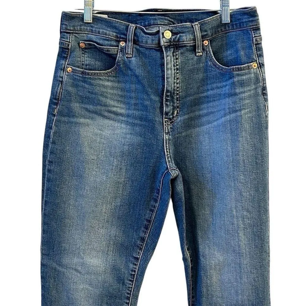 Gap Women's High Rise Kick Fit Flared Jeans Blue Size 32 waist size 14 - Image 2